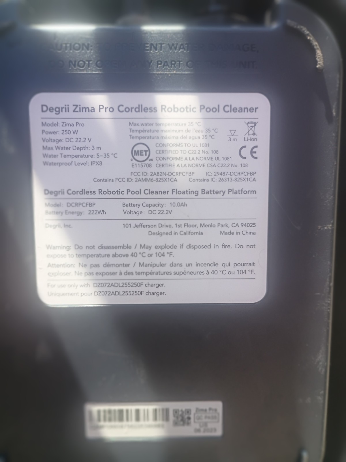 Degrii Zima Pro Cordless Robotic Pool Cleaner for Above/In-Ground Pools