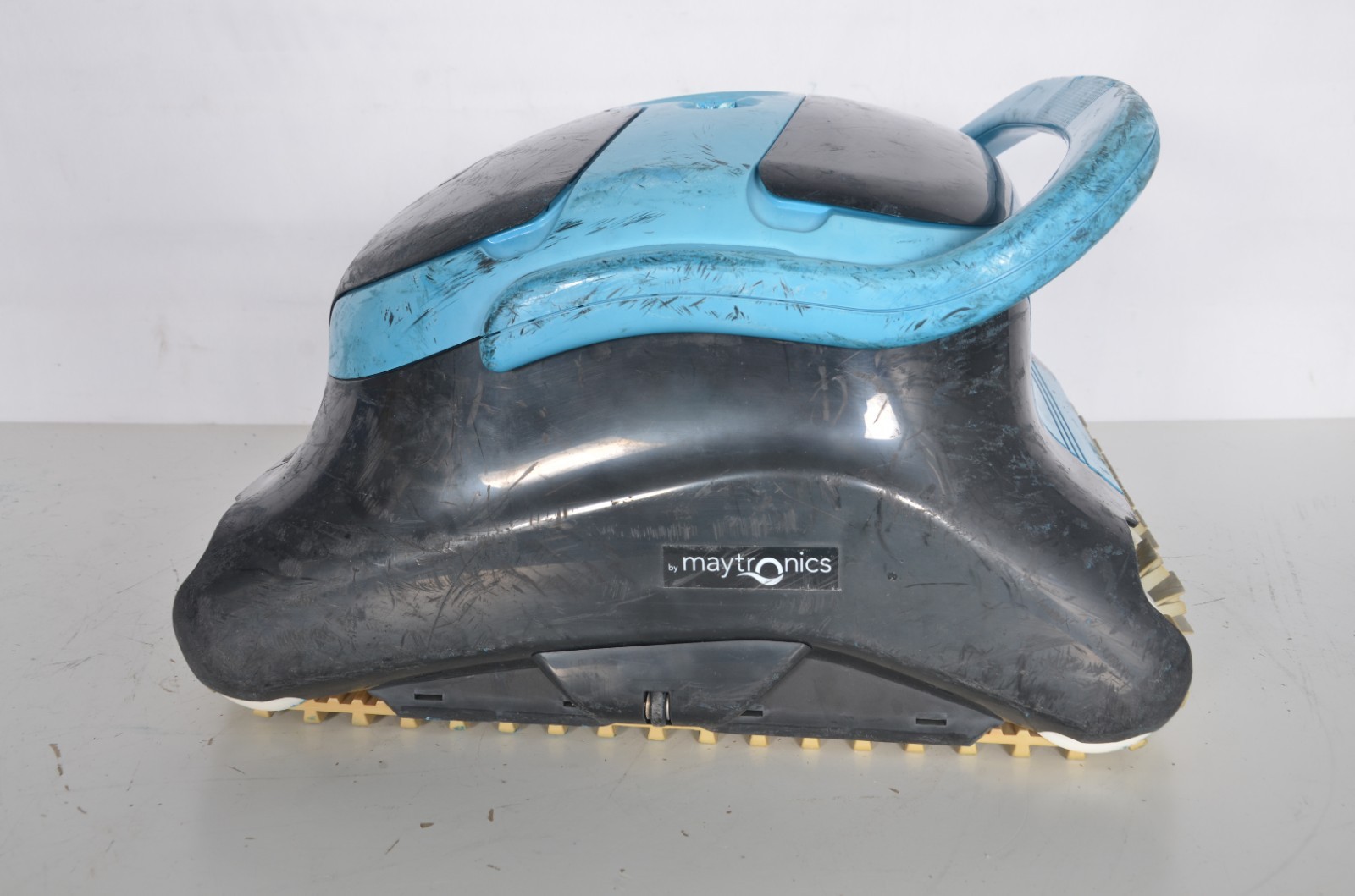 Dolphin Nautilus CC Plus Robotic Pool Cleaner Blue/Black As Is Parts Repair