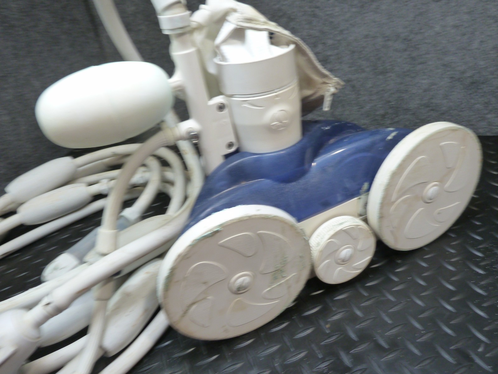 Polaris Vac-Sweep 280 Pressure blue Pool Cleaner For Parts