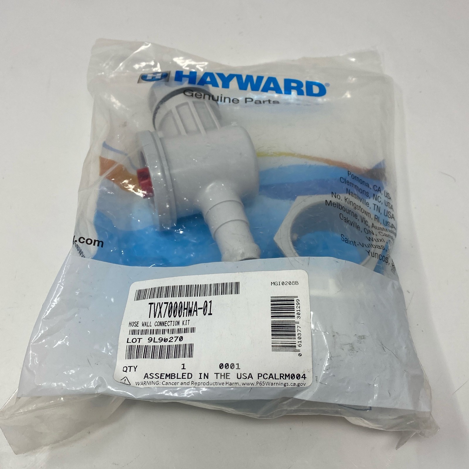 Hayward TriVac 500/700 Hose Wall Connection Kit TVX7000HWA-01 White/Gray