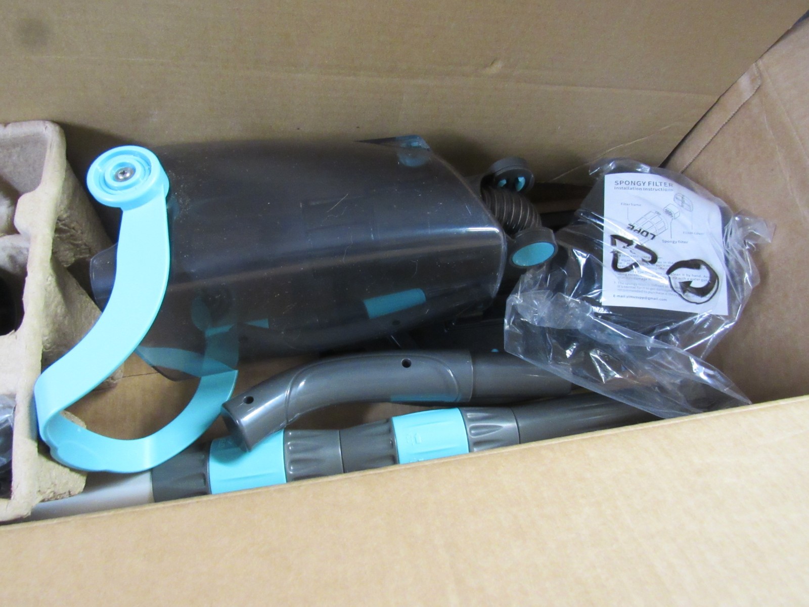 PoolMr Cordless Handheld Pool Vacuum Rechargeable (Store Display) FREE SHIPPING.