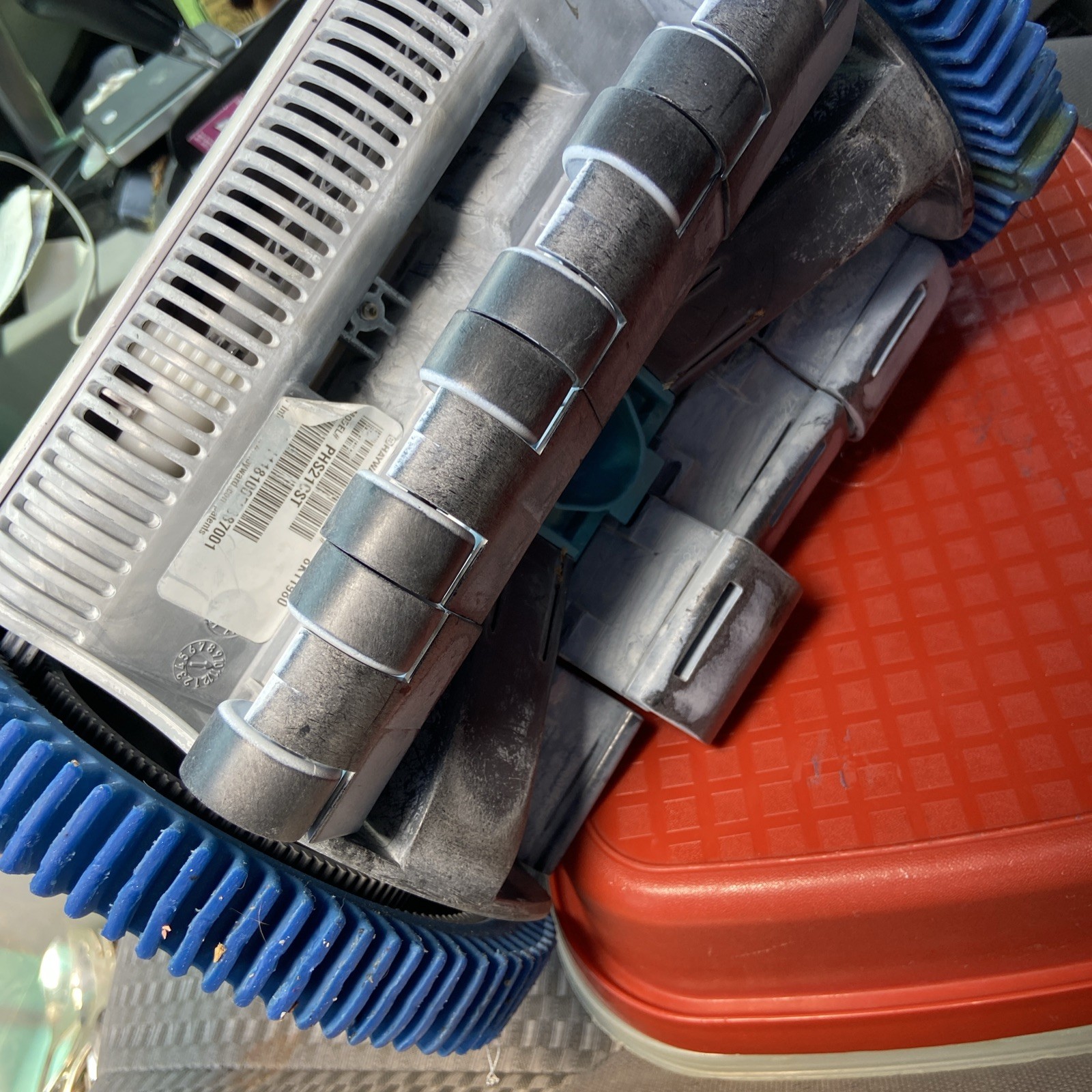 Hayward AquaNaut 200 Automatic Suction Pool Cleaner Vacuum – Missing One Flap