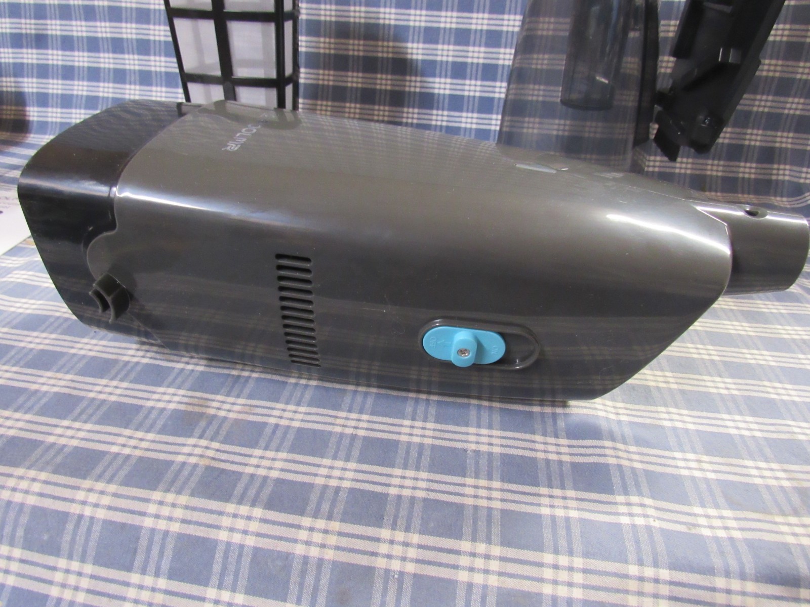 PoolMr Cordless Handheld Pool Vacuum Rechargeable (Store Display) FREE SHIPPING.