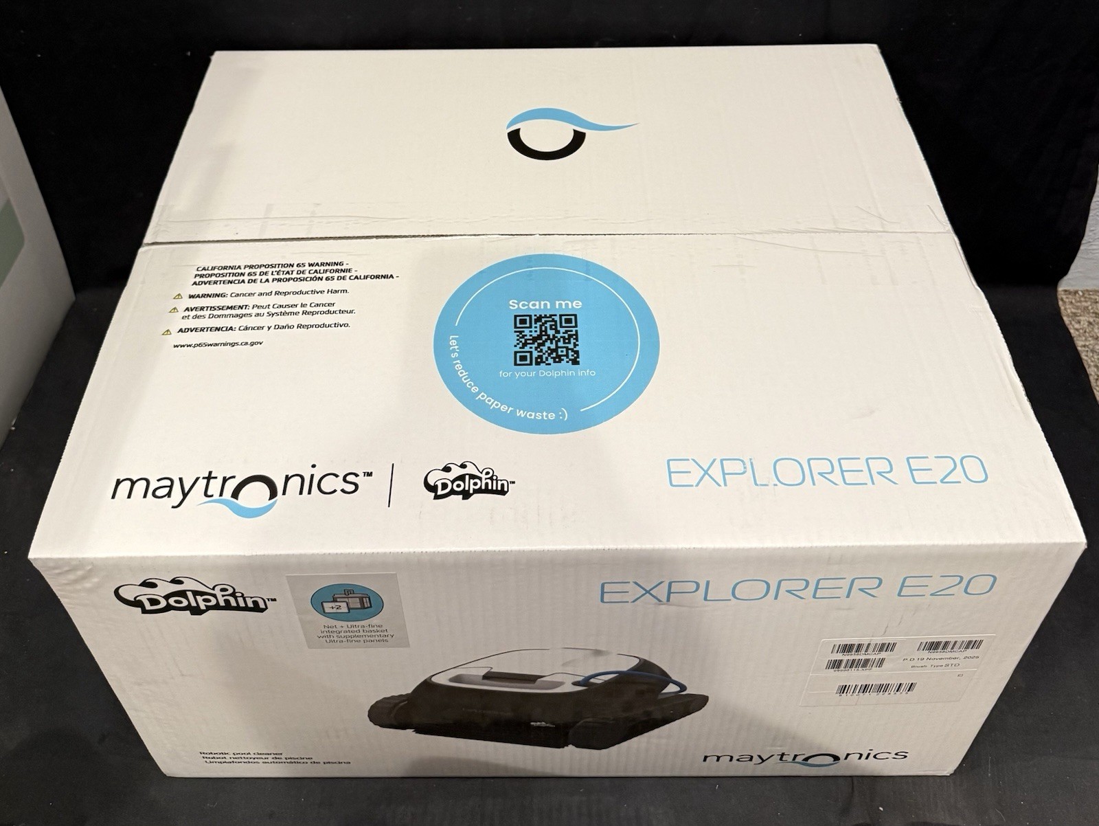 Dolphin Explorer E20 Robotic Pool Cleaner Black/White Maytronics FAST SHIPPING