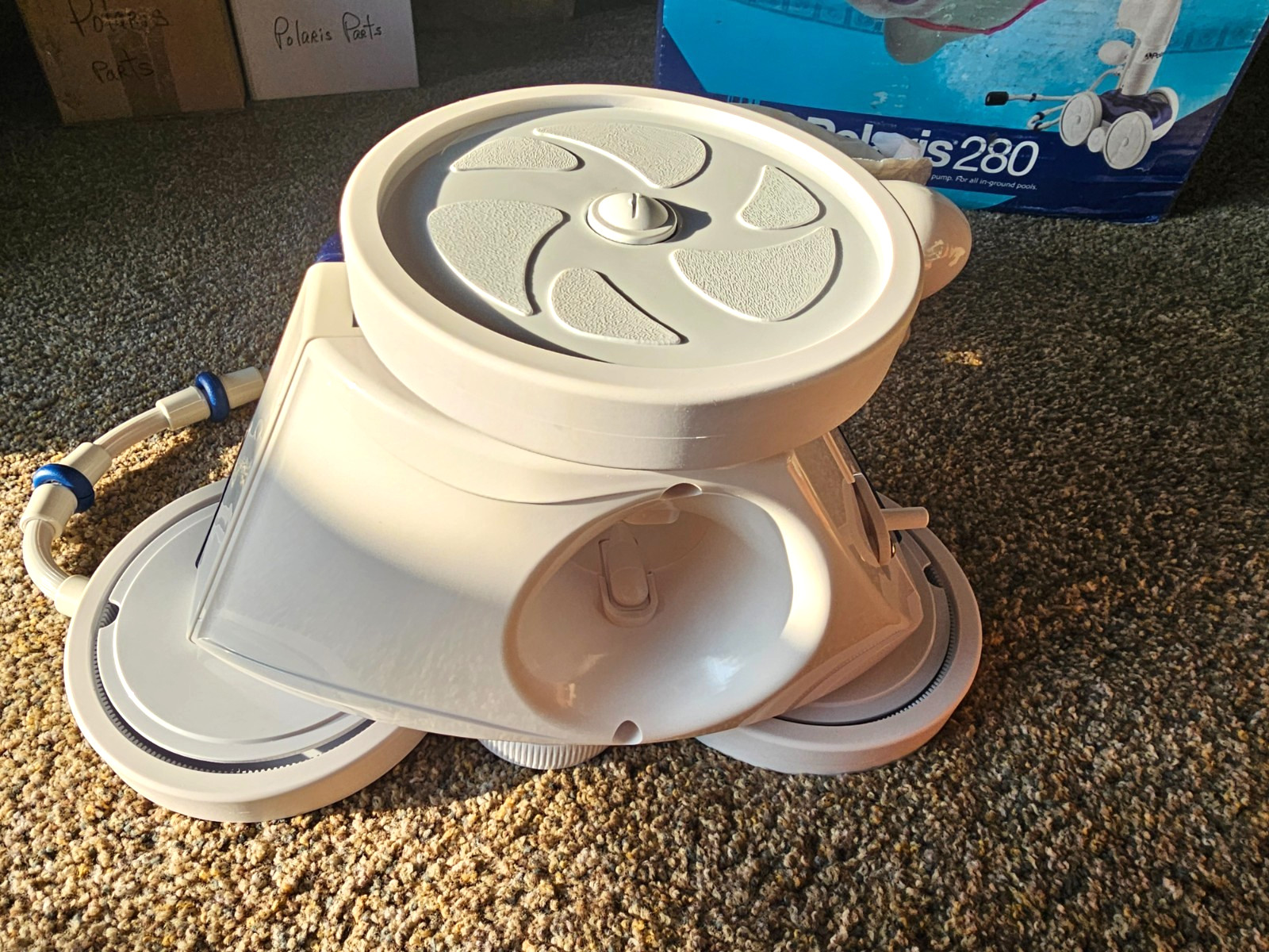 POLARIS 280 POOL CLEANER with New lead hose *** PERFECT condition !!
