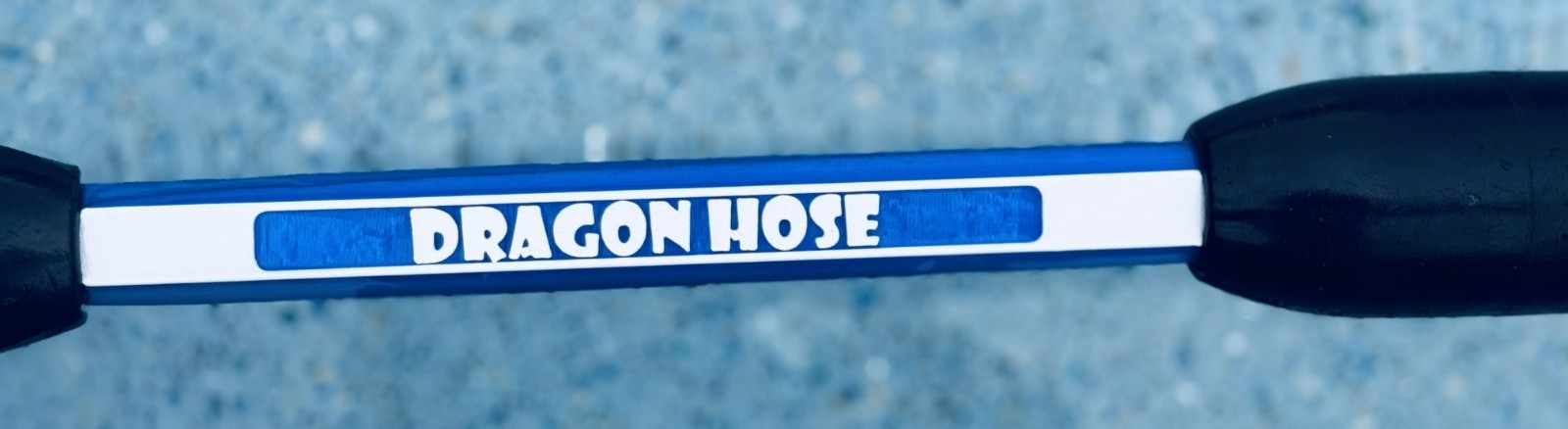 Pool Cleaner Hose Anti-Tangle Snap-On Stabilizers for 0.75&Prime; OD (7PK- Ocean Blue)