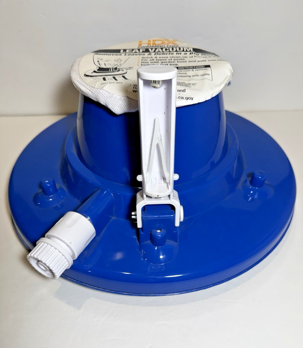 HDX Deluxe Swimming Pool Leaf Vacuum Head with Suction Jets & Leaf Bag