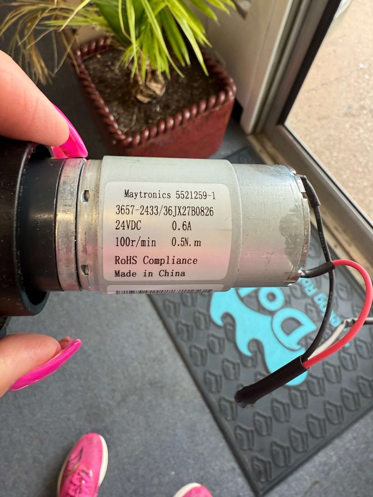 Maytronics / Dolphin P/N 5521259-1Proteus DX3 Cleaner Drive Motor ( Used )
