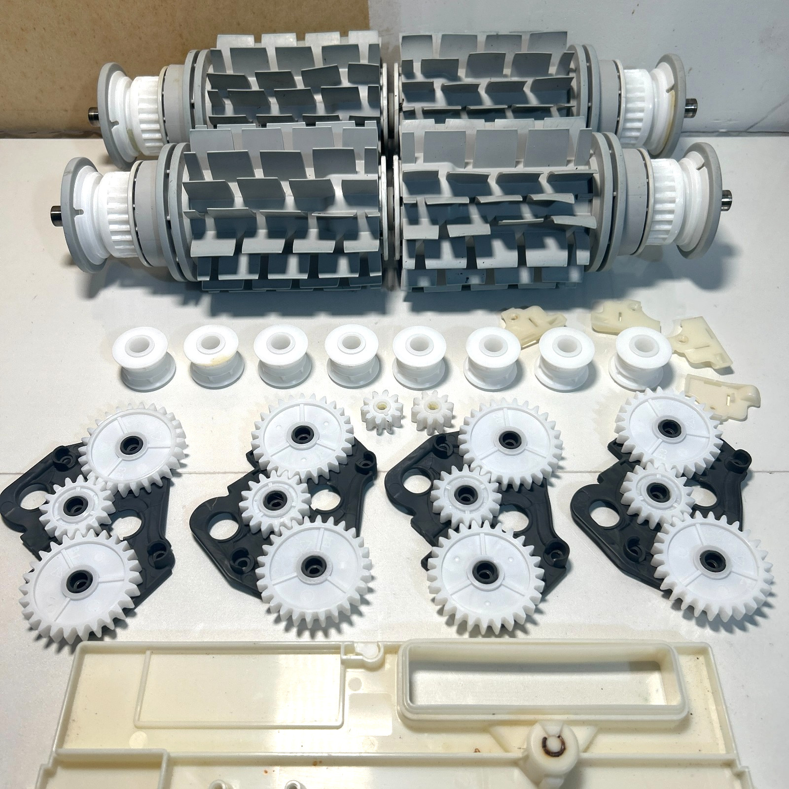 Aquabot Elite Pro Automatic Pool Cleaner Parts Lot Rollers Gears