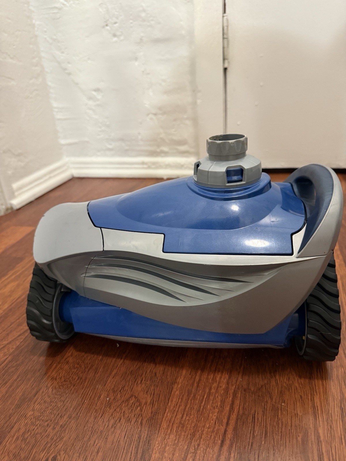Mx6 Zodiac Pool Vacuum
