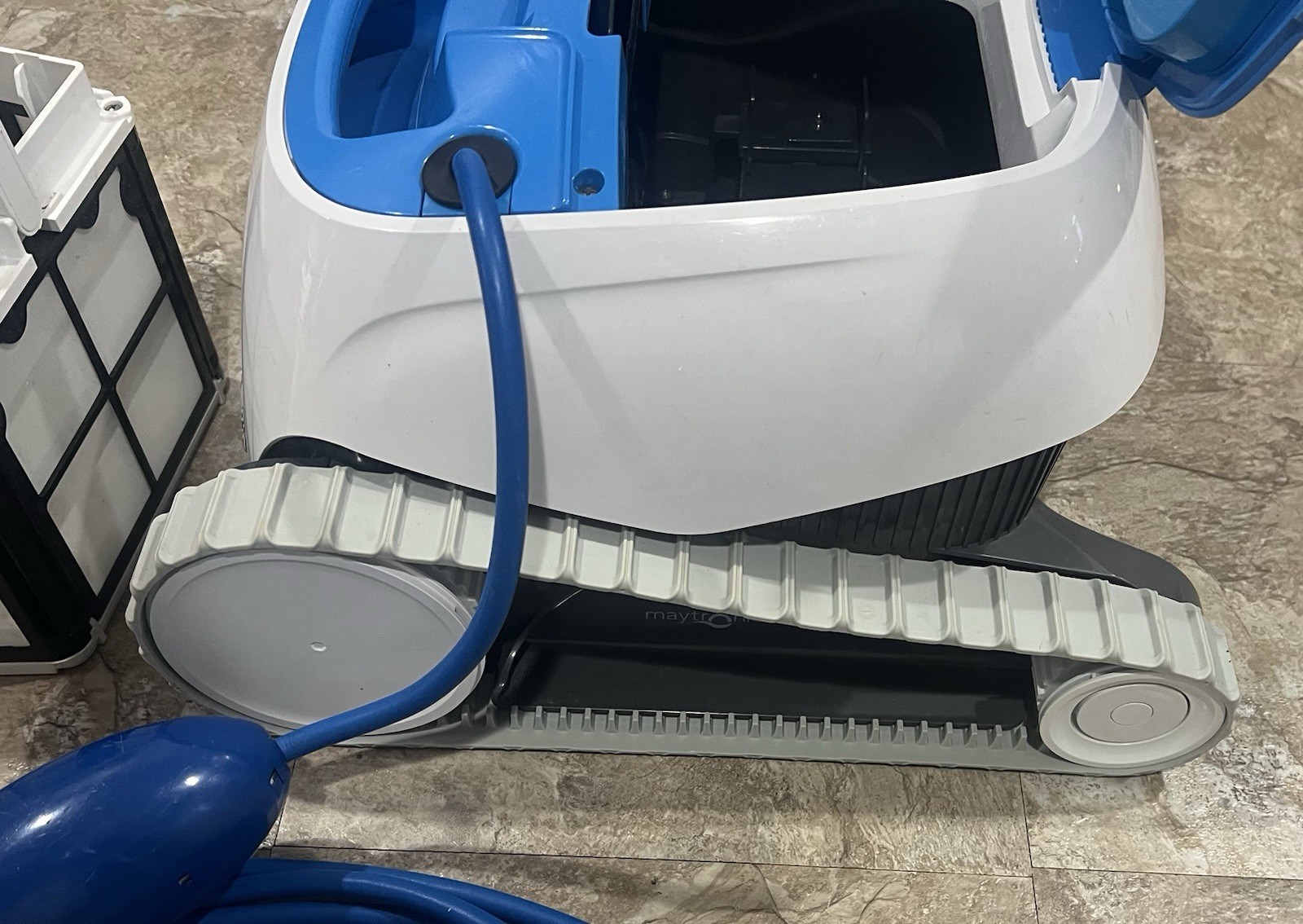 Dolphin Proteus DX3 with Power Supply