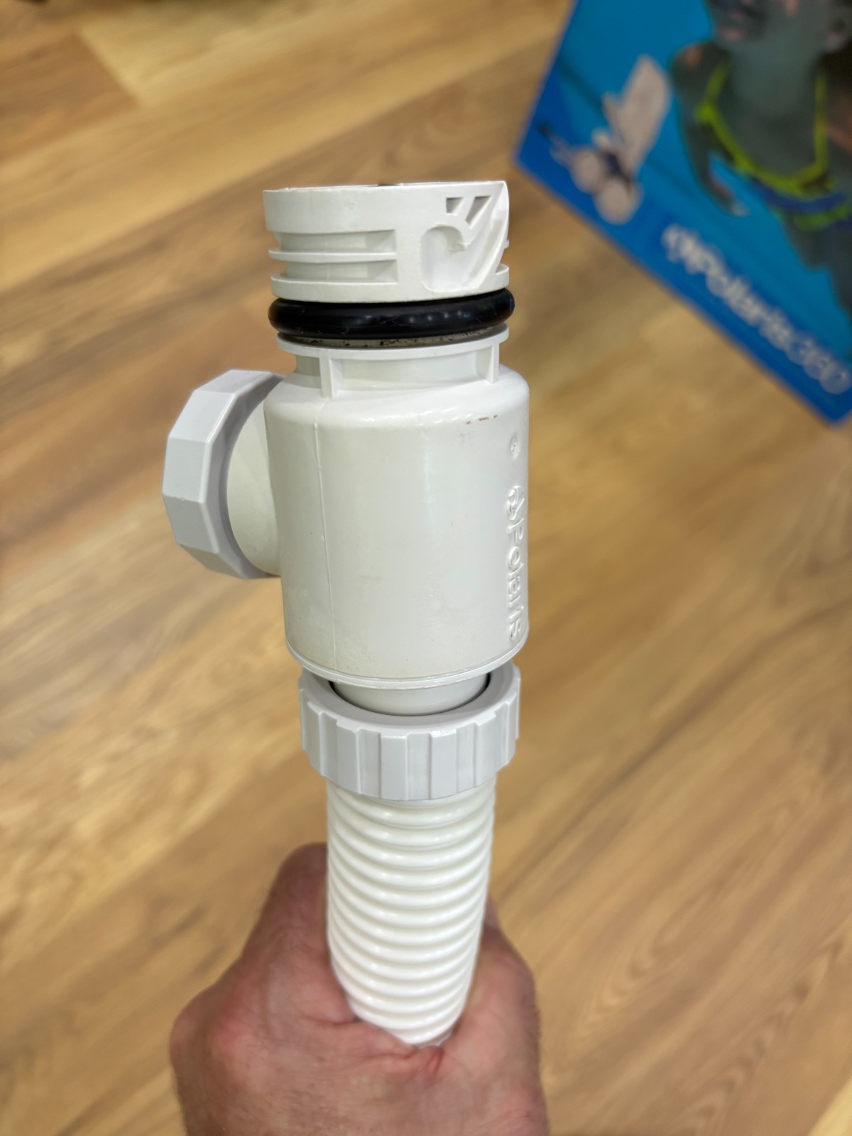 Polaris 360 Inground Pressure Pool Cleaner – White/Blue (PRICE REDUCED- AGAIN!!)