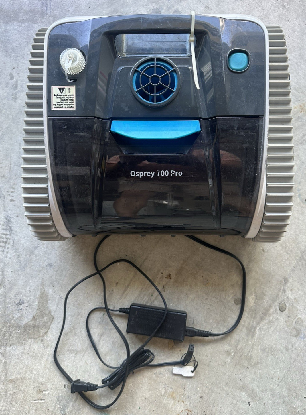 WYBOT Robotic Pool Cleaner Osprey 700 Pro FOR PARTS OR REPAIR – Non-Working