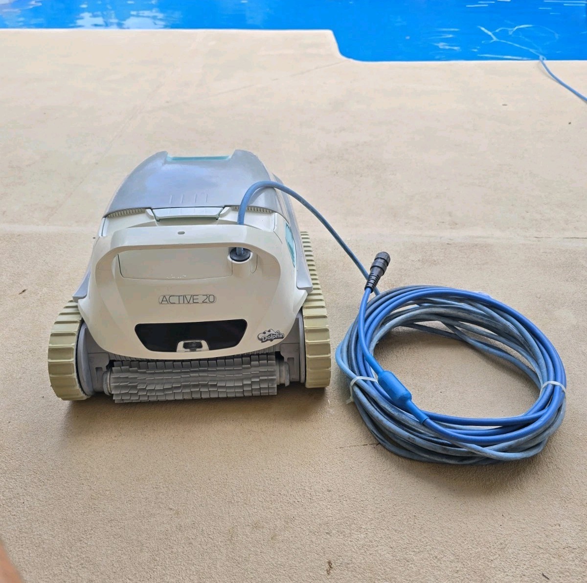 Dolphin Active 20 Robotic Pool Cleaner | Top Load Basket | Cable | No Power…