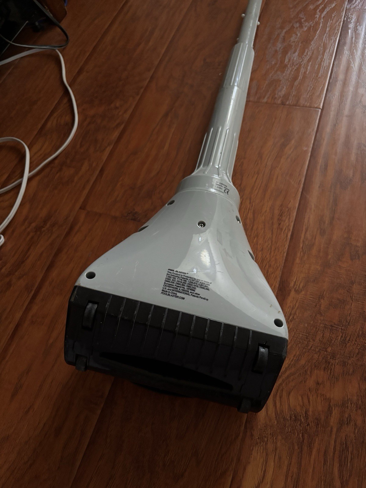 Pool Blaster Volt FX-2 Pool Vacuum, 7.5 VDC, Gray/Black, CE-Approved