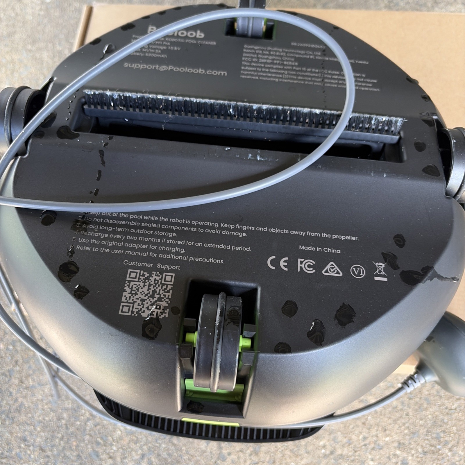 Pooloob Pool Vacuum Cleaner With Box
