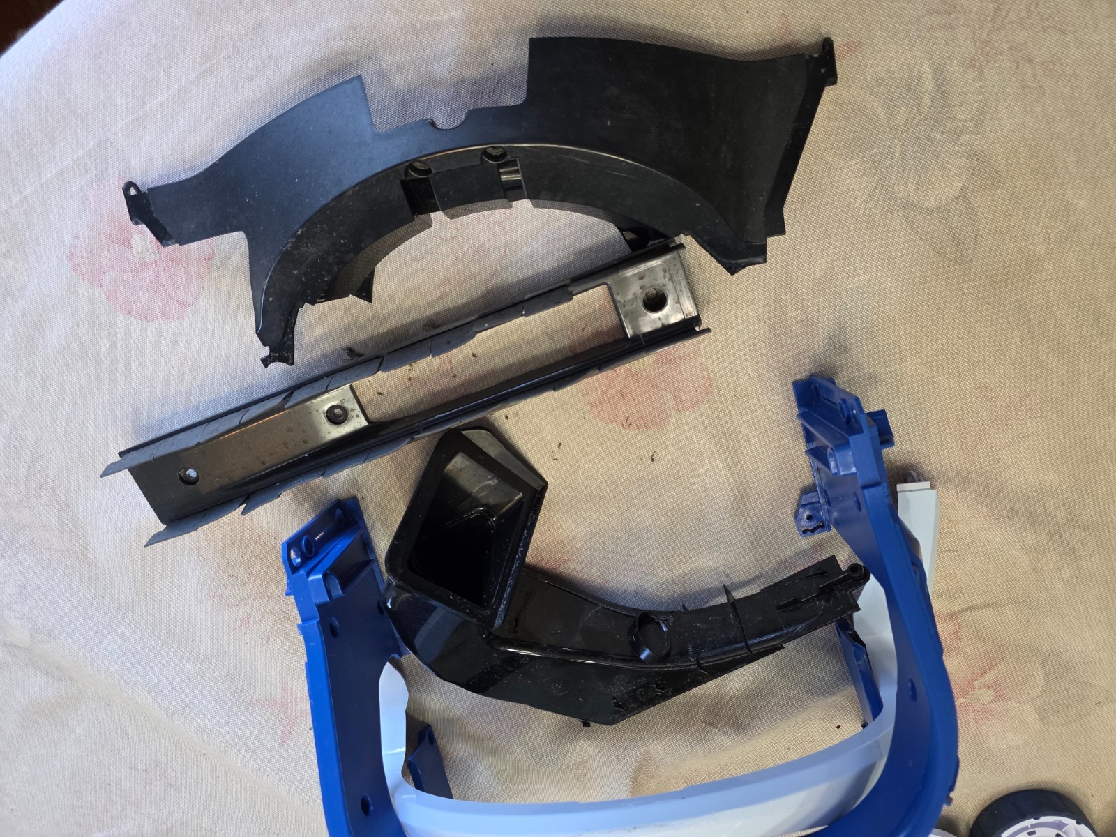 Hayward AquaVac 650 Handle and other parts