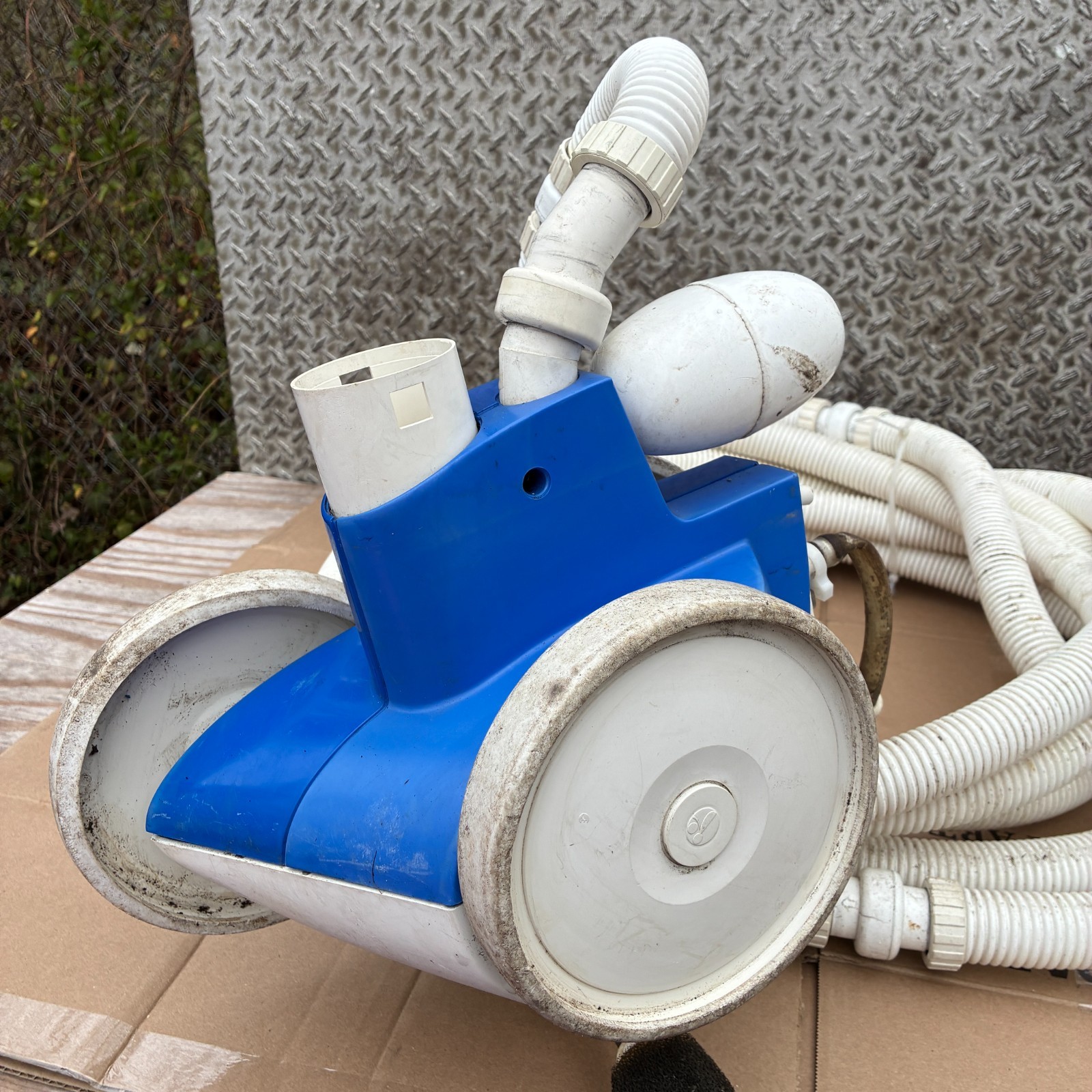 Polaris PVS 380 In ground Pool Cleaner/Vacuum ***AS IS FOR PARTS or REPAIR***