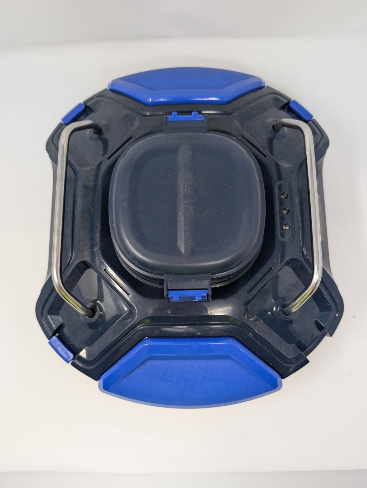 MOOLAN CORDLESS ROBOTIC POOL CLEANER: DUAL-DRIVE MOTORS – BLACK/BLUE