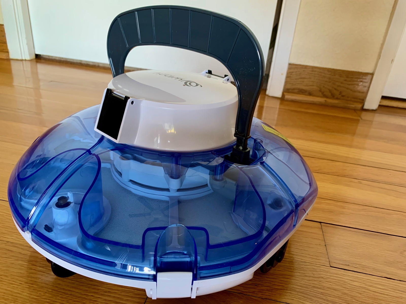 Cordless Robotic Auto Pool Vacuum Cleaner, Self-Parking, 645 Sq.Ft, 60 Min, LBW