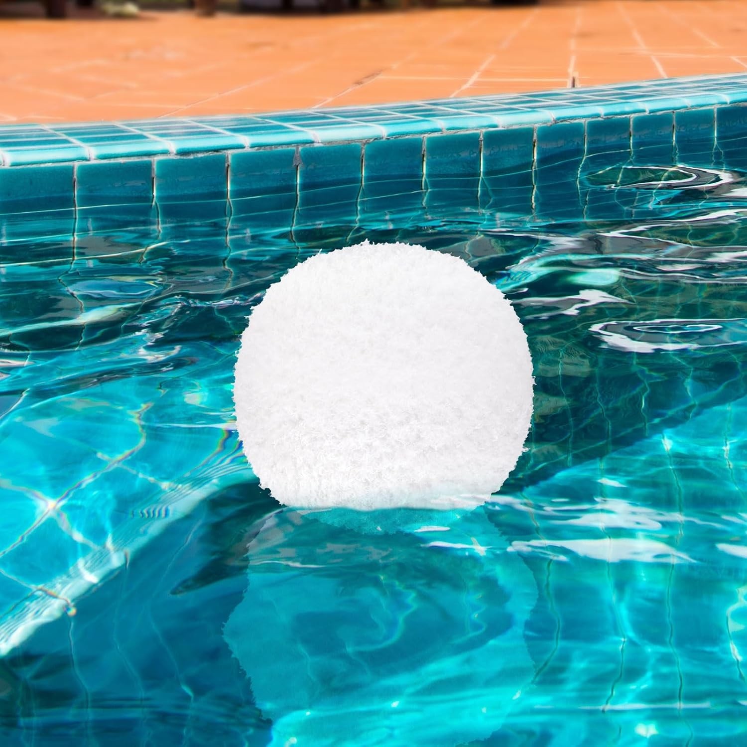 BOXOB 4pcs Scum Absorbing Ball for Hot Tub Scum and Pool, White Plunge Scum Ball