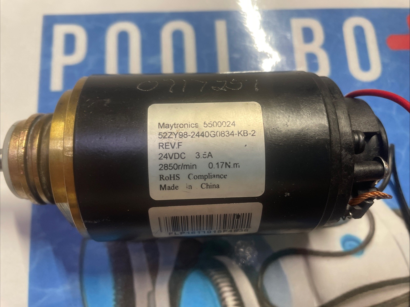 Maytronics Dolphin Impeller Motor 5500024 repair kit with diverter Seals Puller