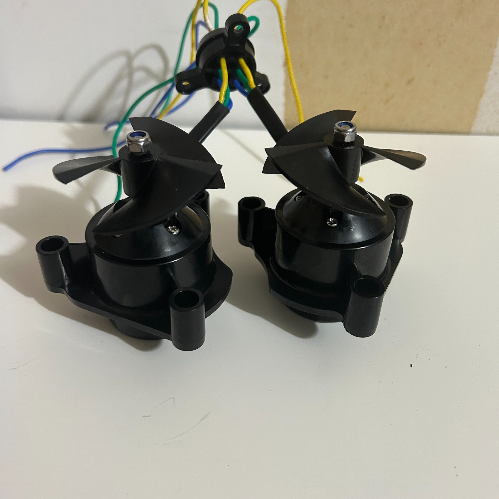 Seauto Shark Hydrus X New Cooling Fans w/ Connectors