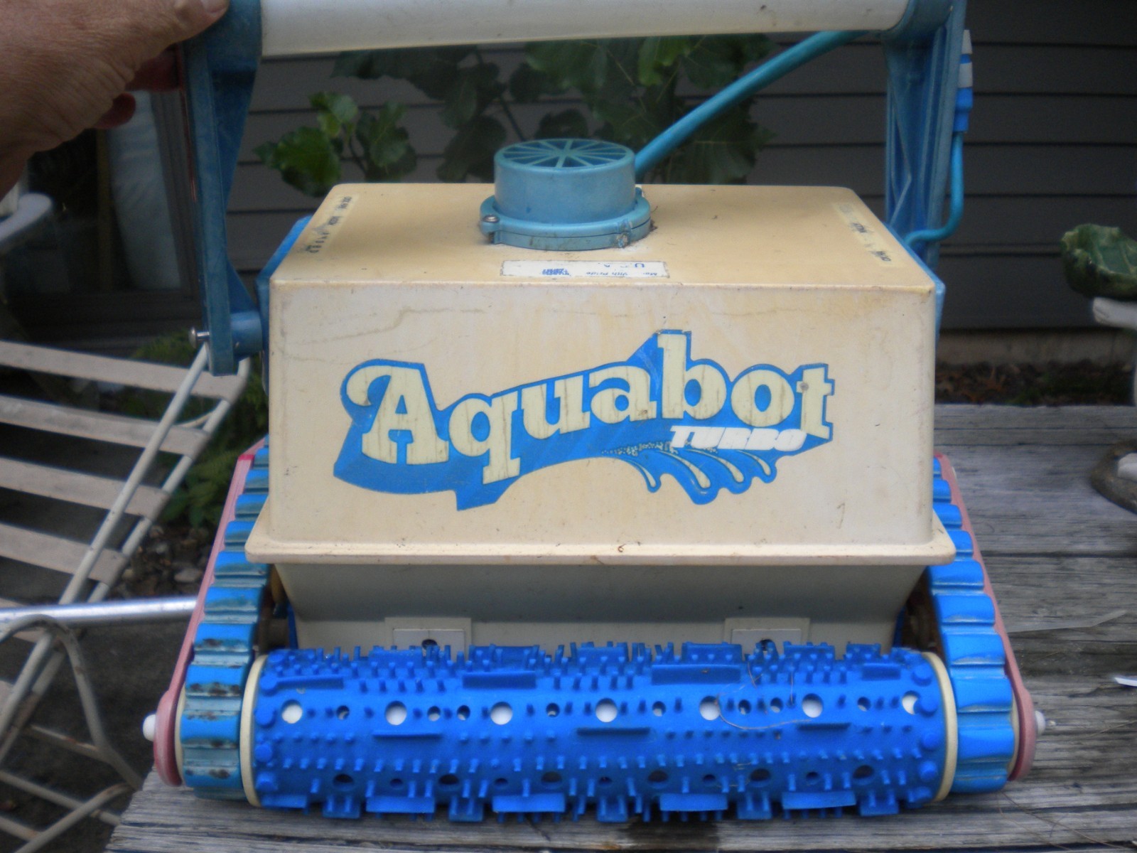 Aquabot Pool Cleaner Robot With Power Supply , cord unit needs power drive