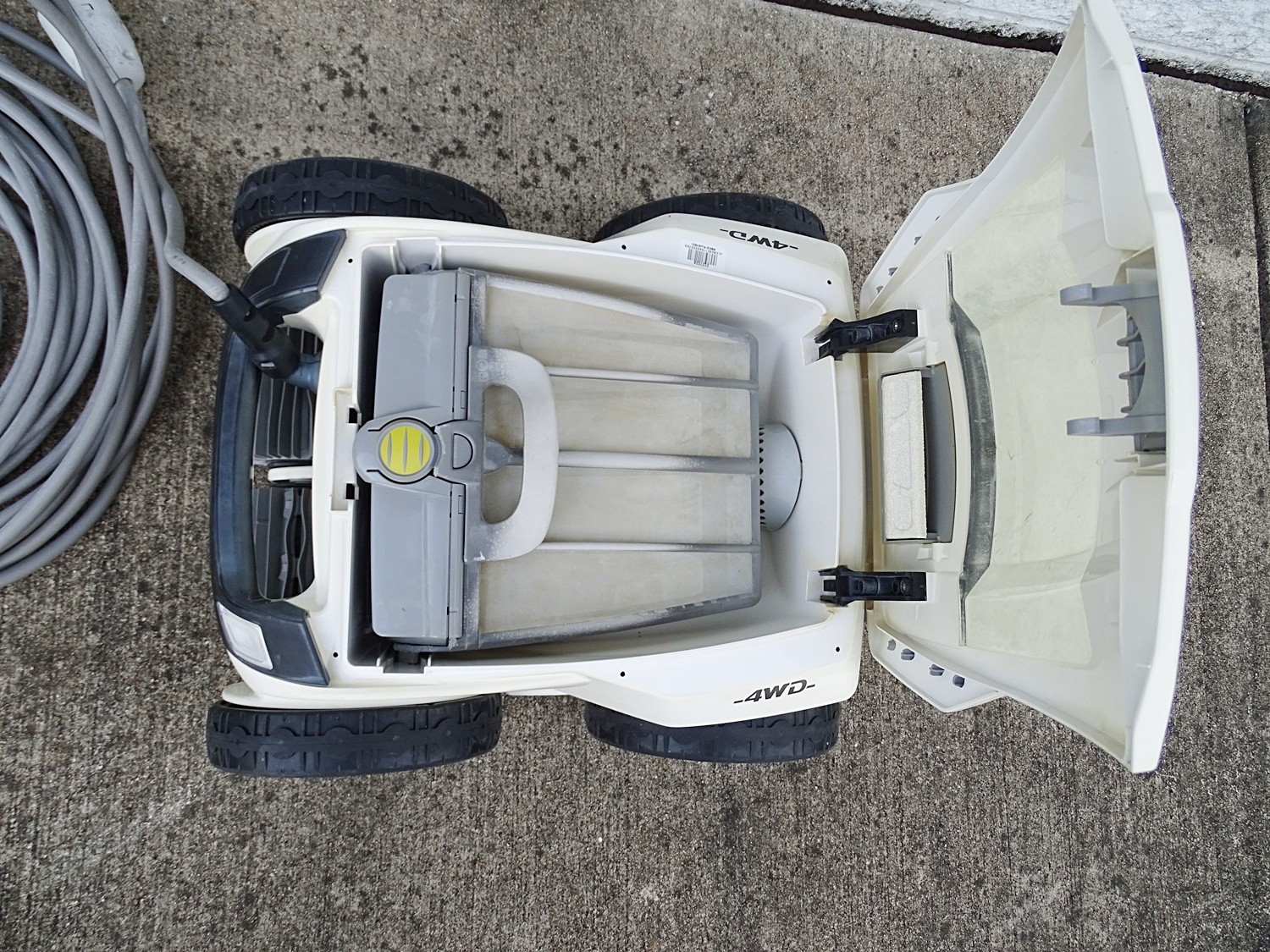 Polaris VRX iQ+ 4WD Robotic Pool Cleaner AS-IS, for parts