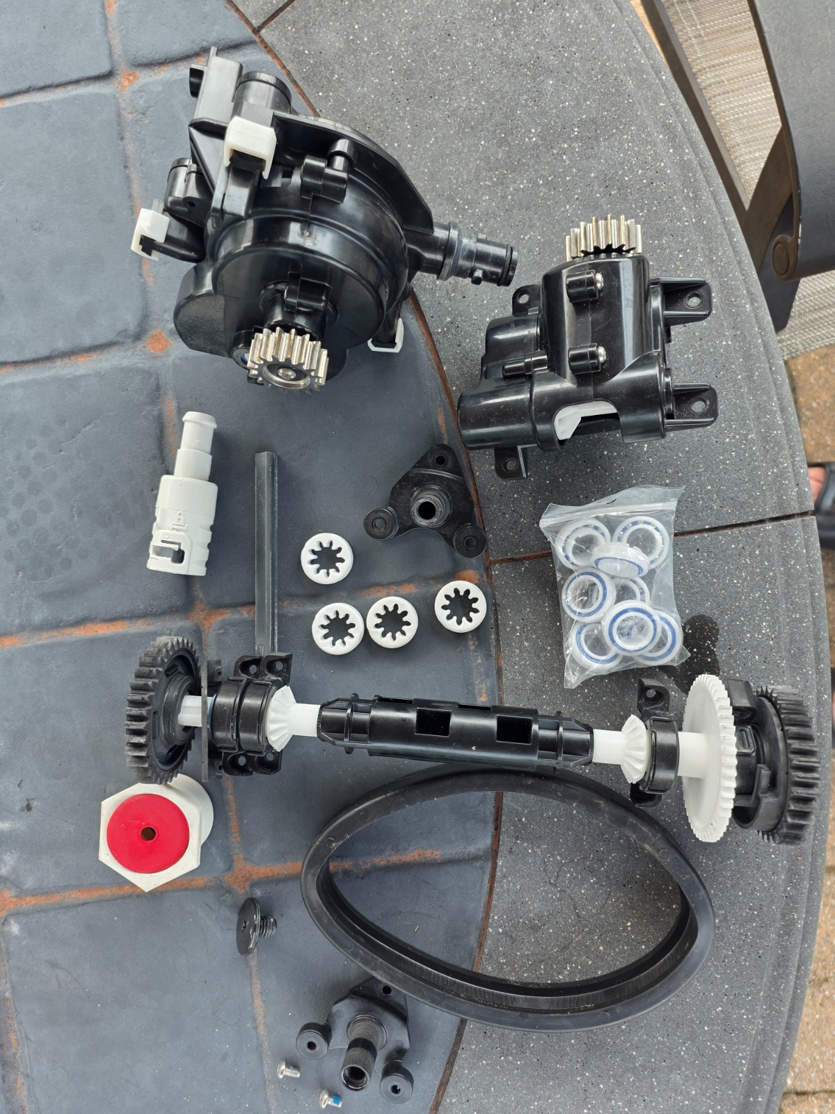 Used with MANY Extras Polaris Quattro P40 Pressure Side Pool Cleaner