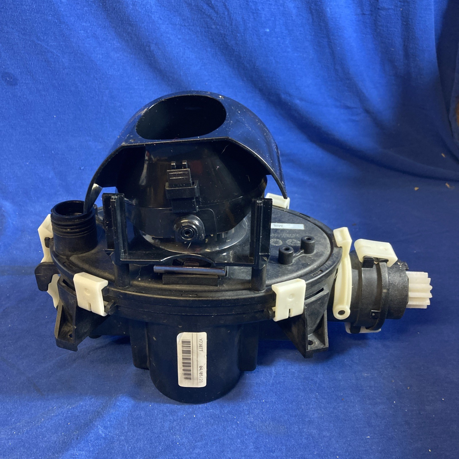 Maytronics Motor Unit 9995388 Dolphin/Pentair Robotic Pool Cleaner For Parts
