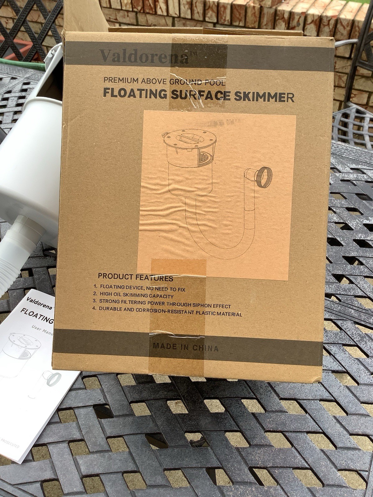 Valdorena Premium Above Ground Pool Floating Surface Skimmer with socks