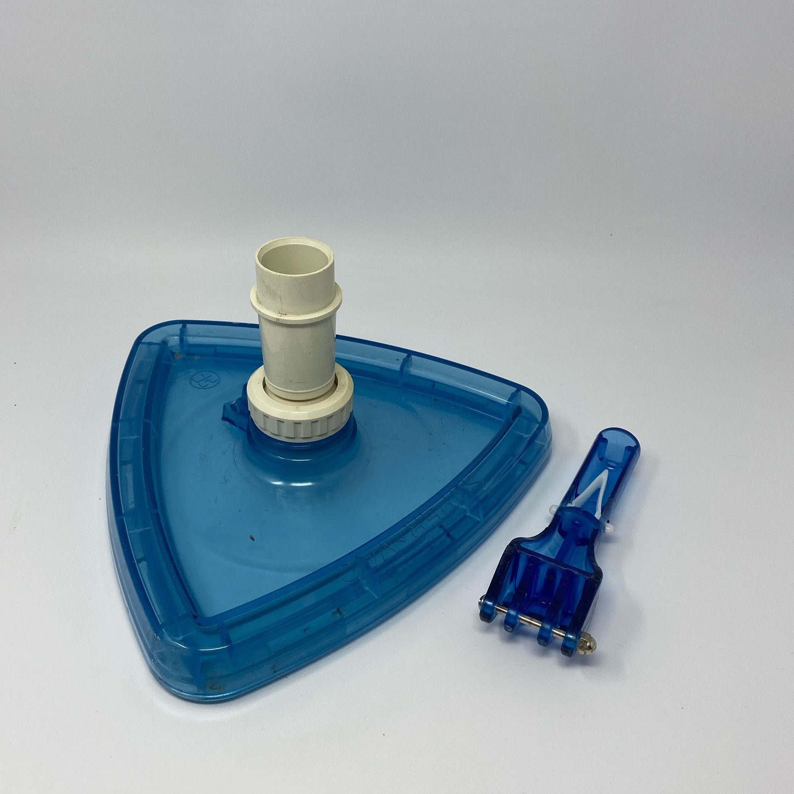 Hayward Super-Vac Deluxe Triangular Pool Vacuum Head, Blue SP1068DL