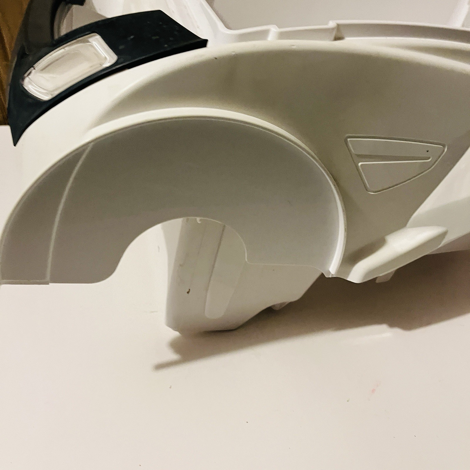 Polaris VRX iQ+ 4WD Top Housing Shell Body Cover R0865100 Clean