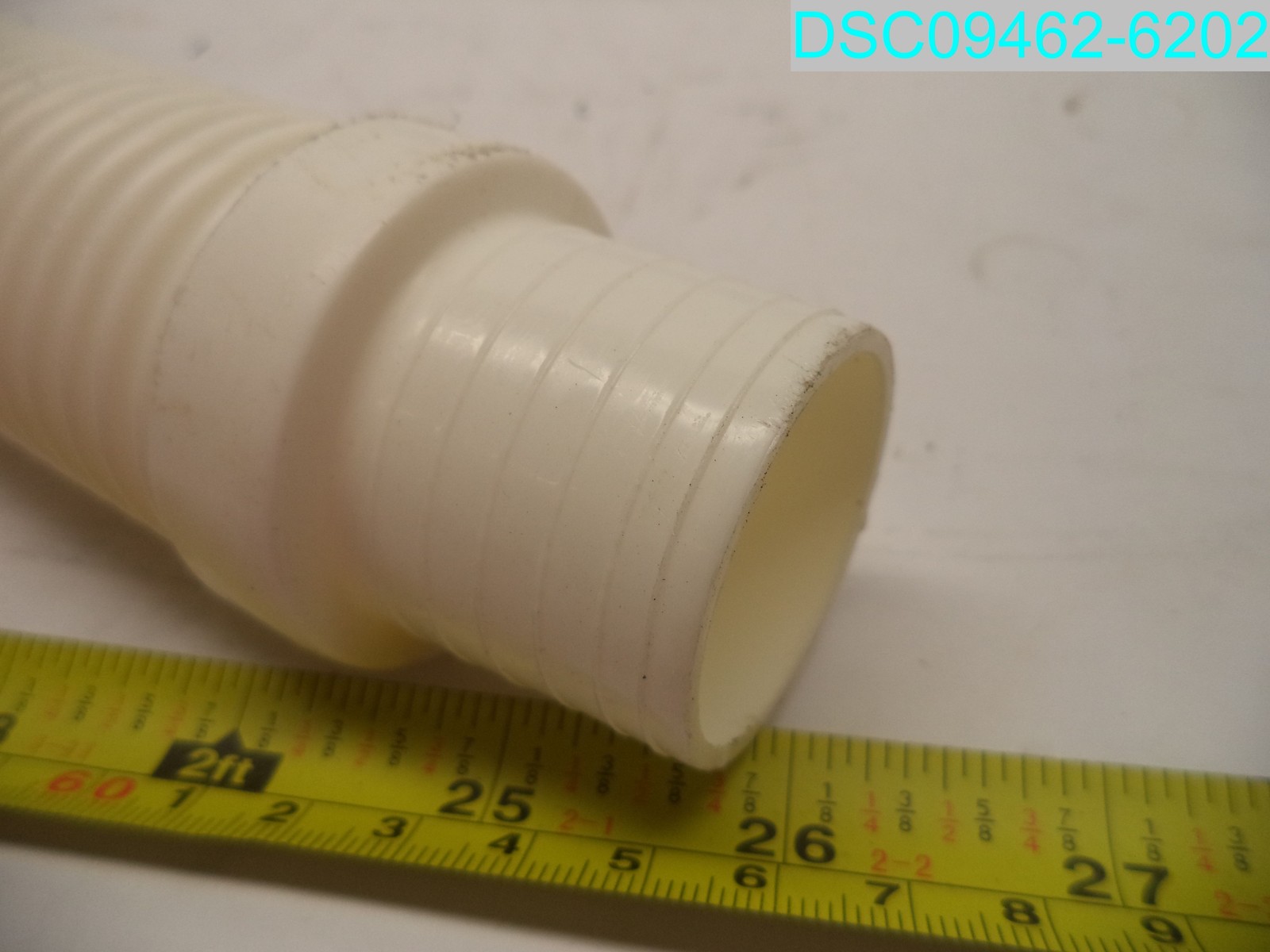 QTY=5: 32&Prime;L Replacement Off White Pool Hoses 1-1/2&Prime; ID