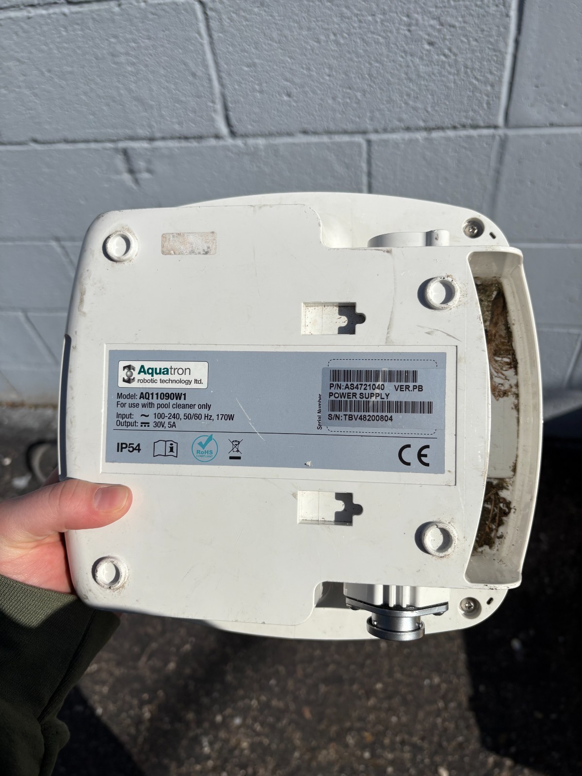 Aguabot SP200 Robotic Pool Cleaner – For Parts or Repair – No Power