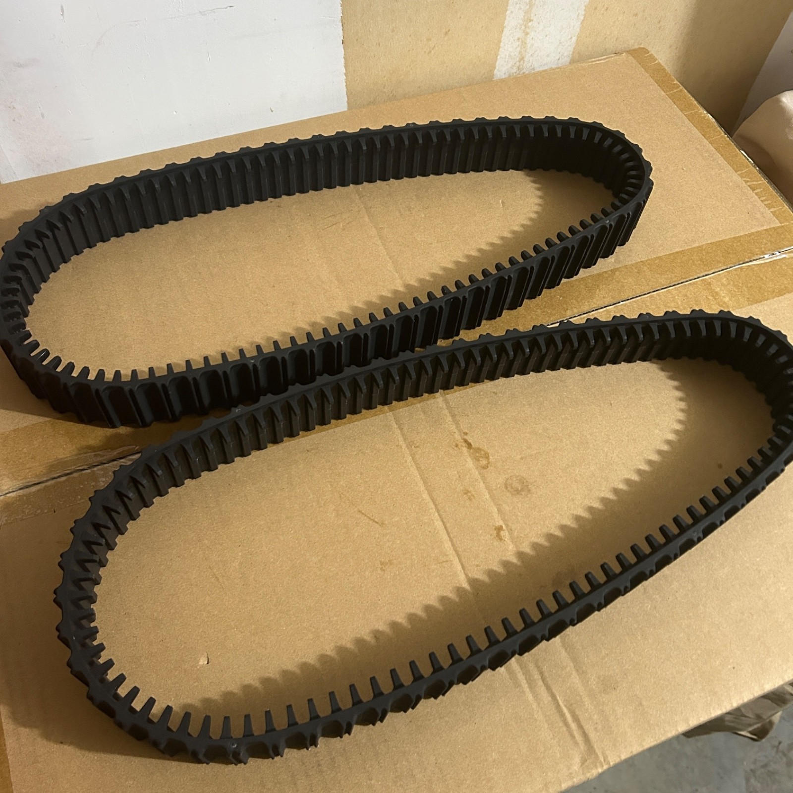 Rubber Tracks Set (Left & Right) for Seauto Shark Hydrus X – New