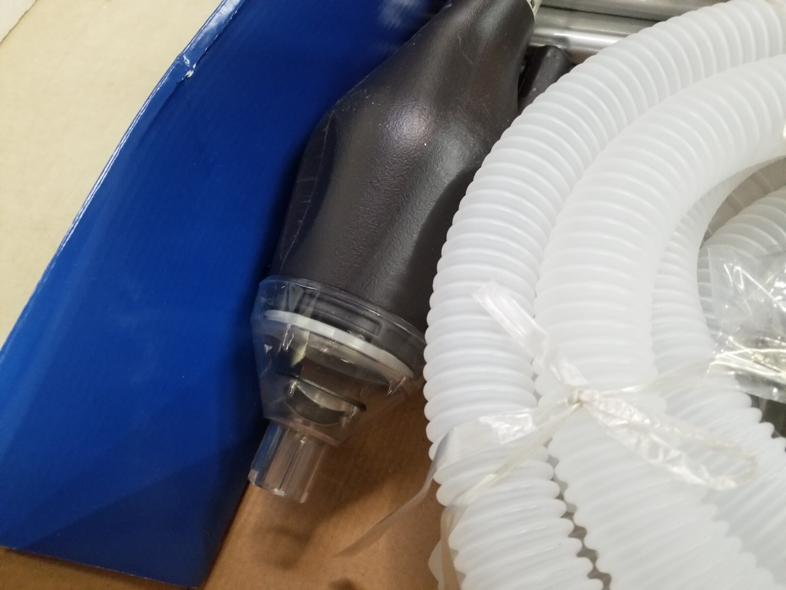 K563CBX/GRY/18 Skooba Max Swimming Pool Handheld Vacuum Cleaner, Gray