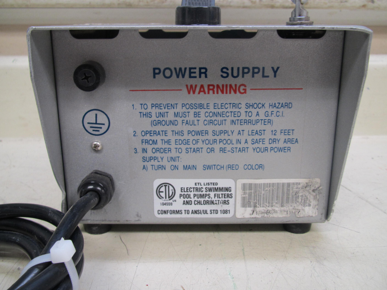 Aqua Products AquaBot Power Supply 7-Hours Digital Timer 3-Prong Female Socket
