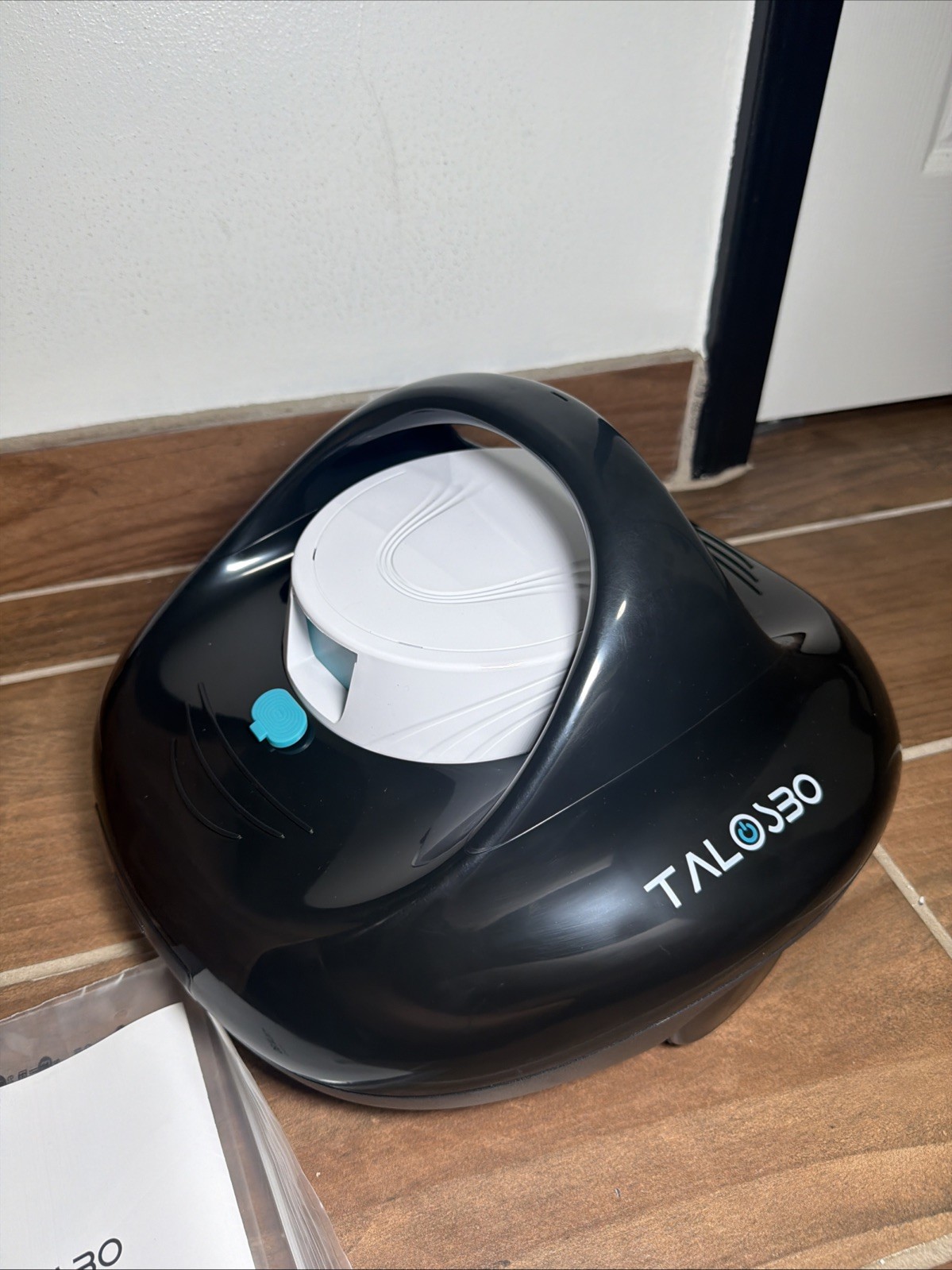 Talosbo Se Cordless Robotic Pool Cleaner with 130Mins Runtime – BLACK