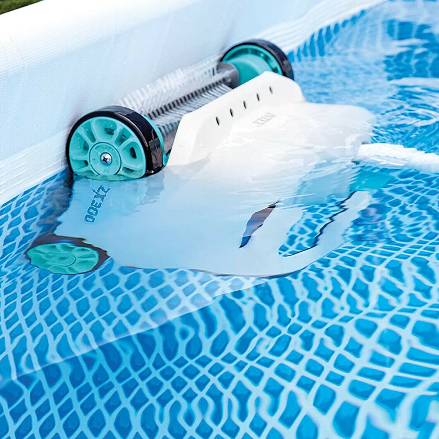 Intex 28005E 700 Gal Per Hour Pool Cleaner Robot Vacuum w/ 21 Ft Hose SWIMMING