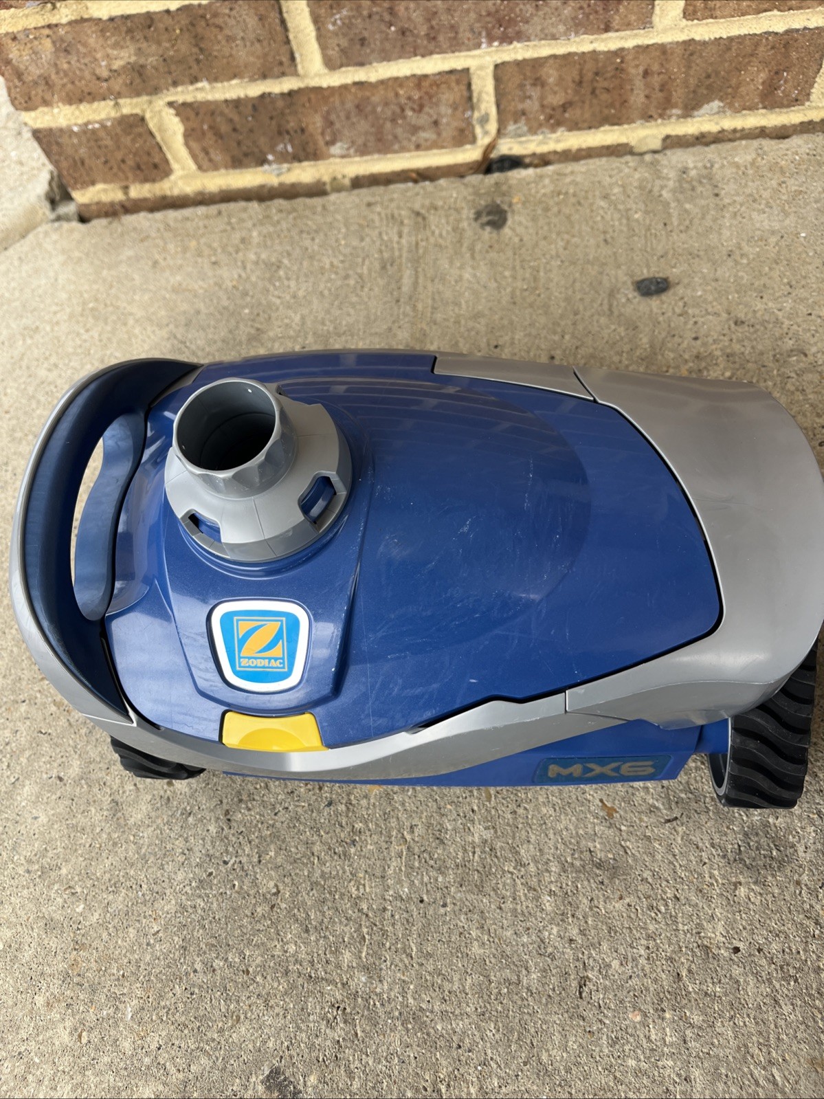 Zodiac Baracuda MX6 In Ground Suction Pool Brand Cleaner With 12 Hoses