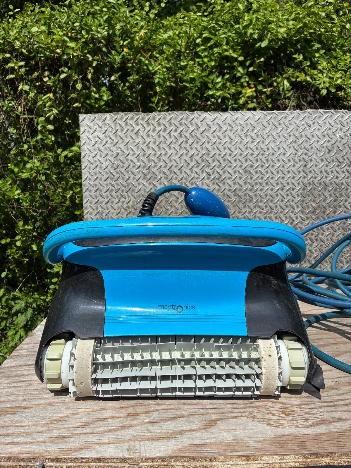 Dolphin Nautilus CC Plus Robotic Pool Vacuum Cleaner Tested- NO POWER SUPPLY