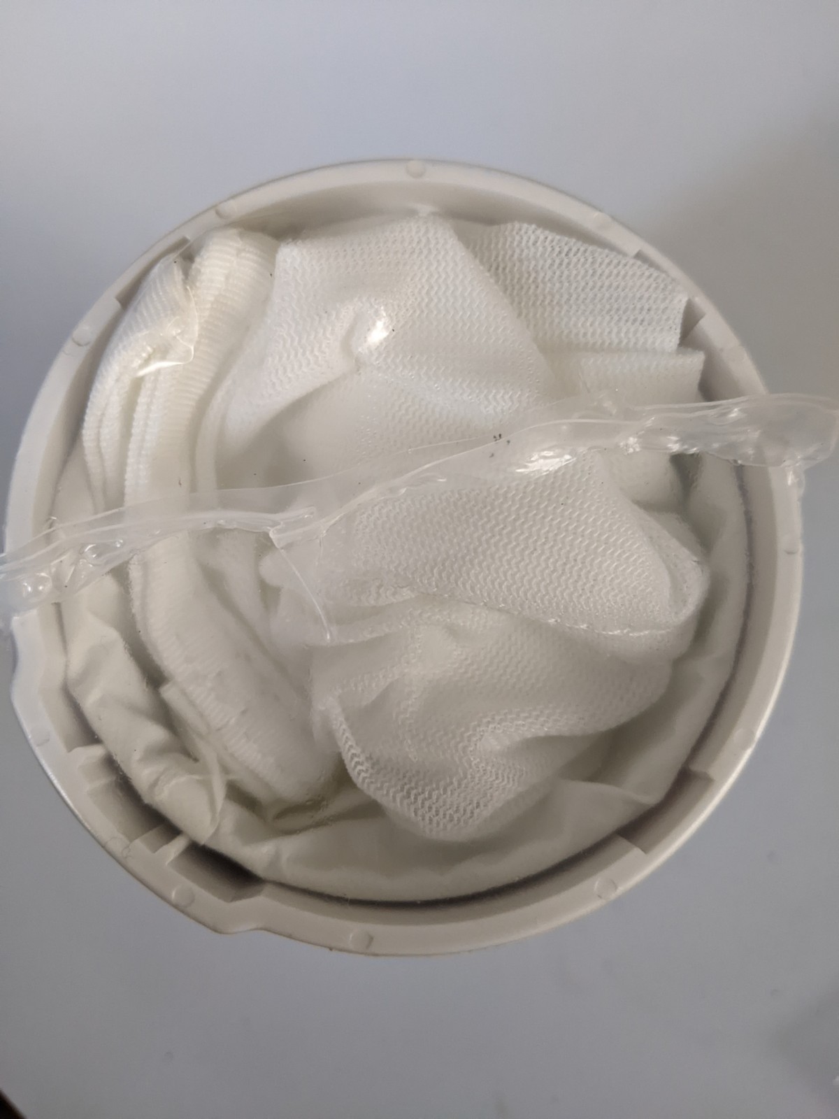 Pool Cleaning Supplies – 2 Cleansing Bags And 6 Sweep Hose Scrabbers