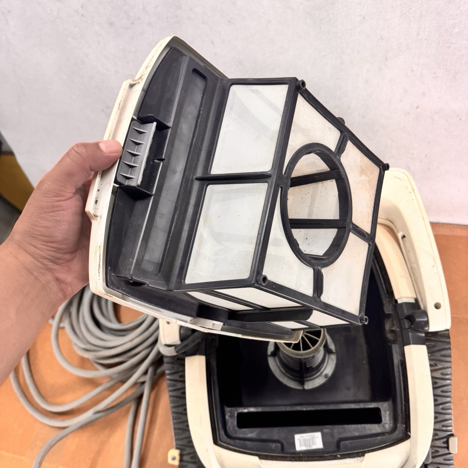 Polaris Zodiac P825 Robotic Pool Cleaner Untested For Parts Repair w/ Cable