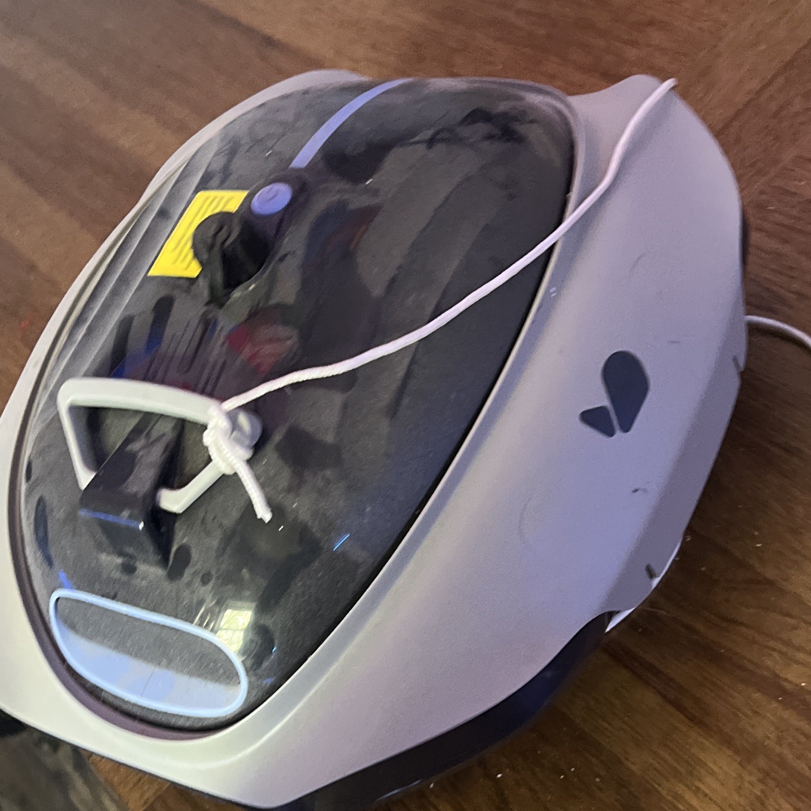 Bublue A10PS Robotic Pool Cleaner 11.1V 33W ETL Listed Pool Floor White/Black