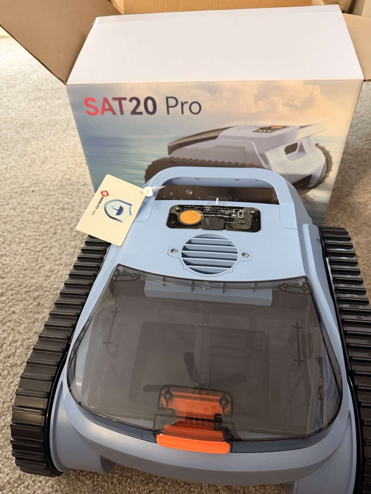SAT20 Pro Cordless Robotic Pool Cleaner 3Hr 2.5L 3960 GPH Blue/Black