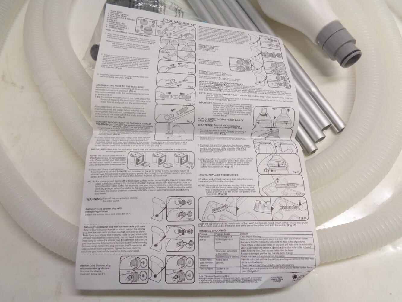 NEW SKOOBAMAX POOL VACUUM KIT 8-18&prime; 530 GAL MIN./1300 GAL MAX. CAPACITY R28