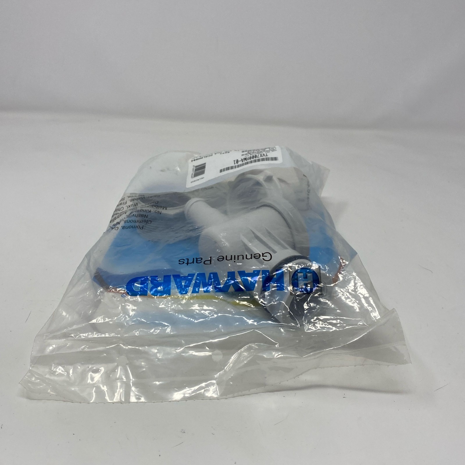 Hayward TriVac 500/700 Hose Wall Connection Kit TVX7000HWA-01 White/Gray