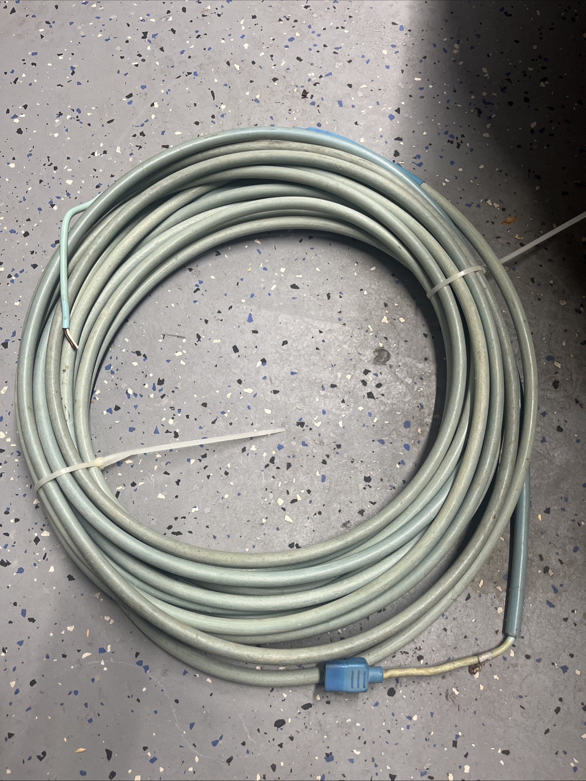 Aquabot Power Supply Cable Floating 50-54 Foot Hard Cover 2 Prong Plug Blue